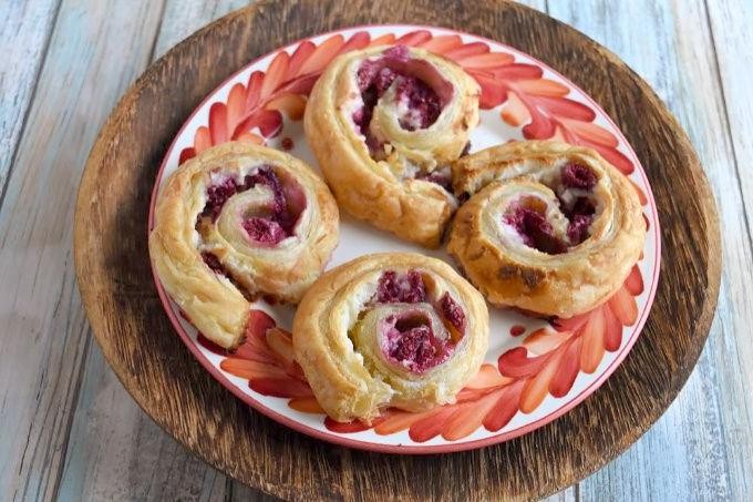 Raspberry Puff Pastry Pinwheels