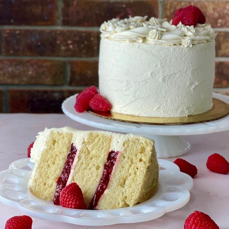 Raspberry Vanilla Bean Cake