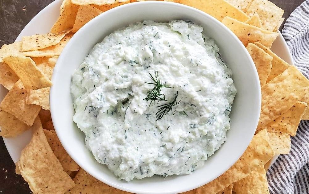 Refreshing Cucumber and Dill Yogurt Dip
