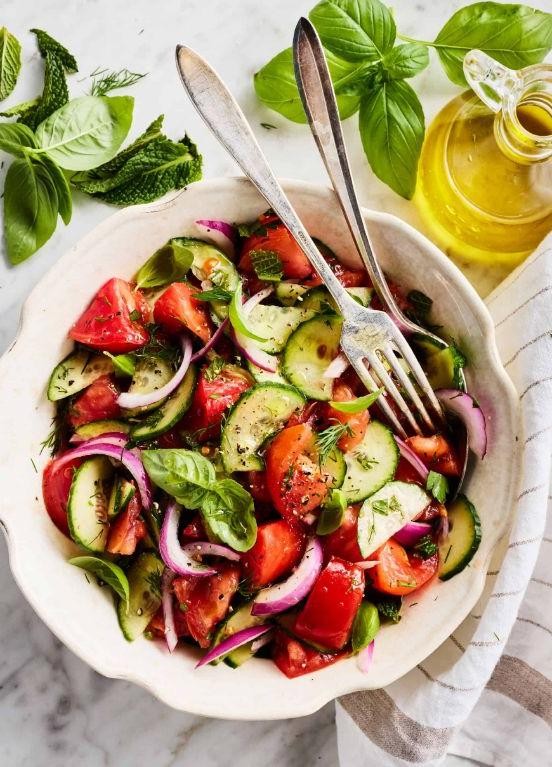 Refreshing Cucumber and Tomato Salad