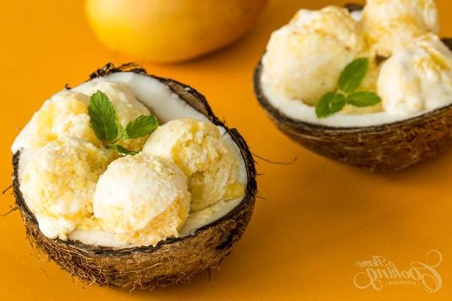 Refreshing Mango Coconut Ice Cream