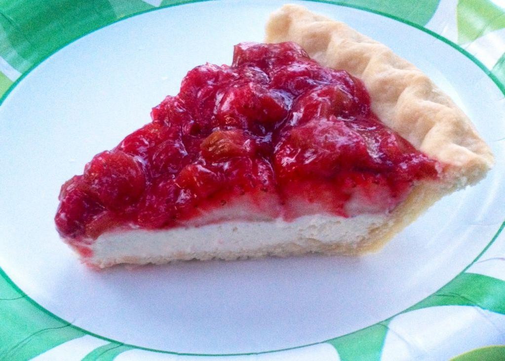 Rhubarb Cream Cheese Pie