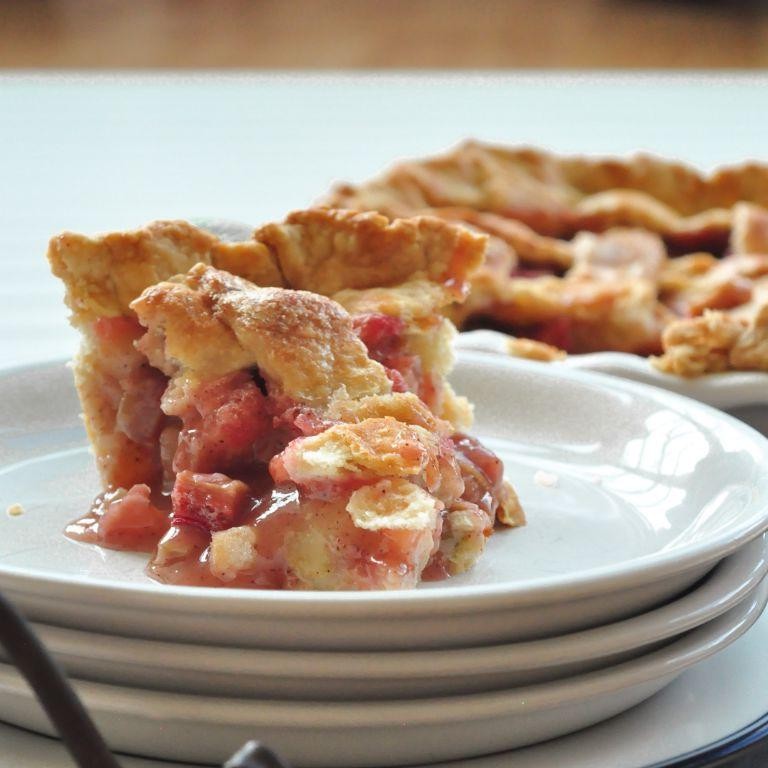 Rhubarb and Apple Pie Fusion