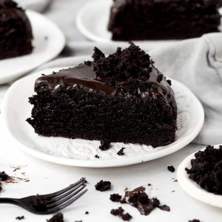 Rich Dark Chocolate Ganache Cake