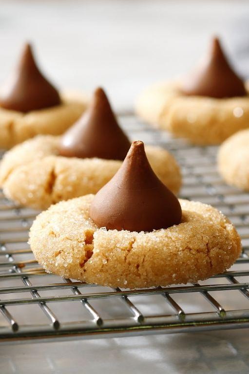 Rich Peanut Butter Blossoms