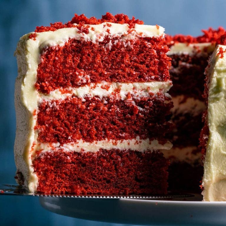 Rich Red Velvet Vegan Cake