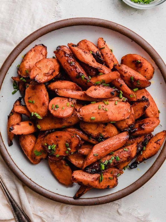 Roasted Carrots with Honey and Chives