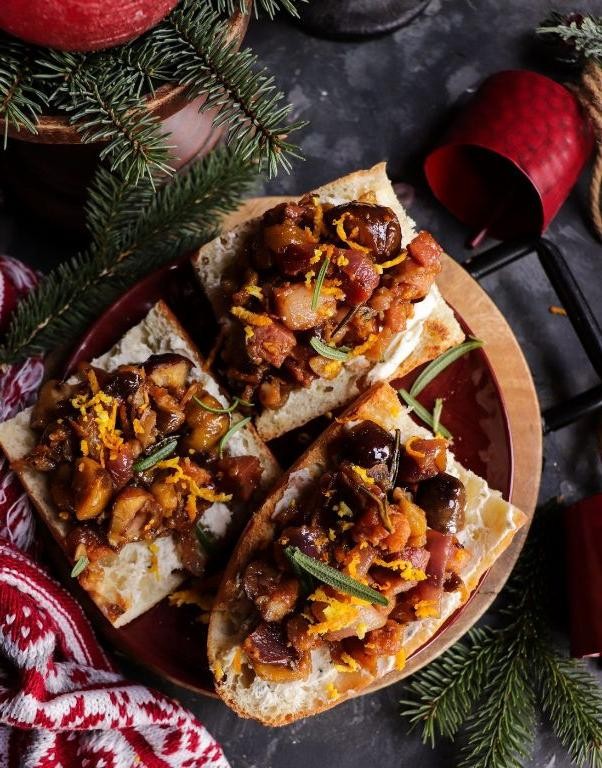 Roasted Chestnut and Sage Dip