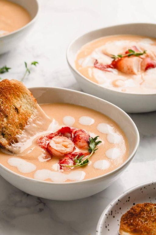 Roasted Garlic Lobster Bisque