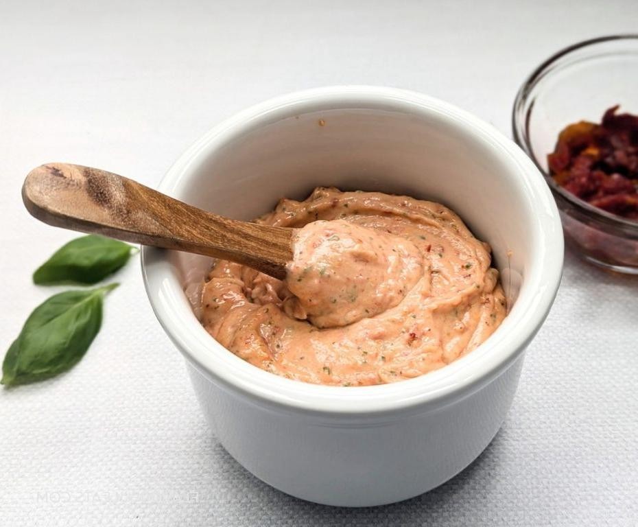 Roasted Garlic and Tomato Aioli