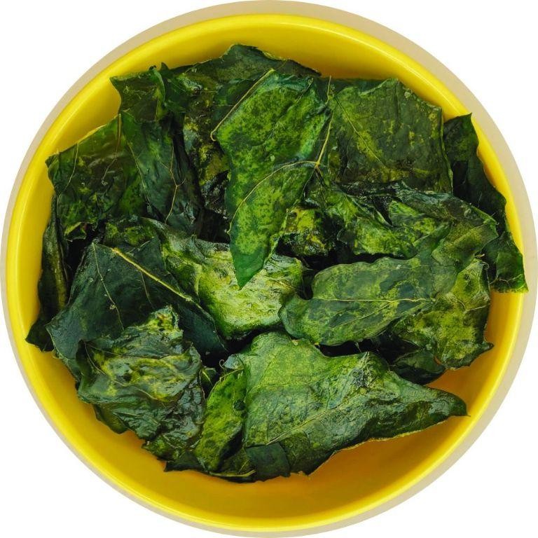 Roasted Kohlrabi Leaf Chips
