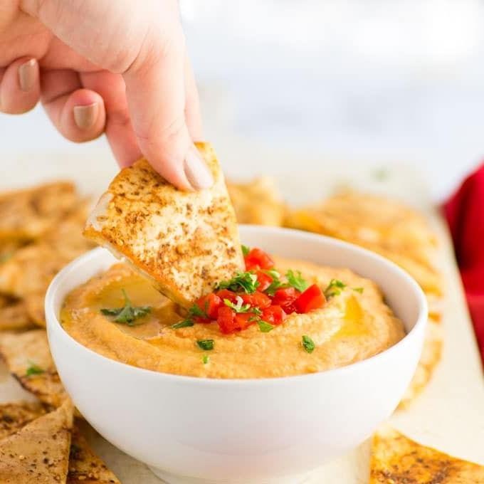 Roasted Red Pepper Hummus with Pita Chips