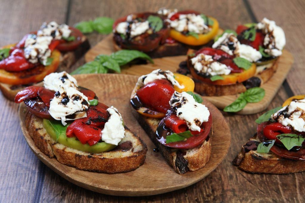 Roasted Red Pepper Mozzarella Bruschetta
