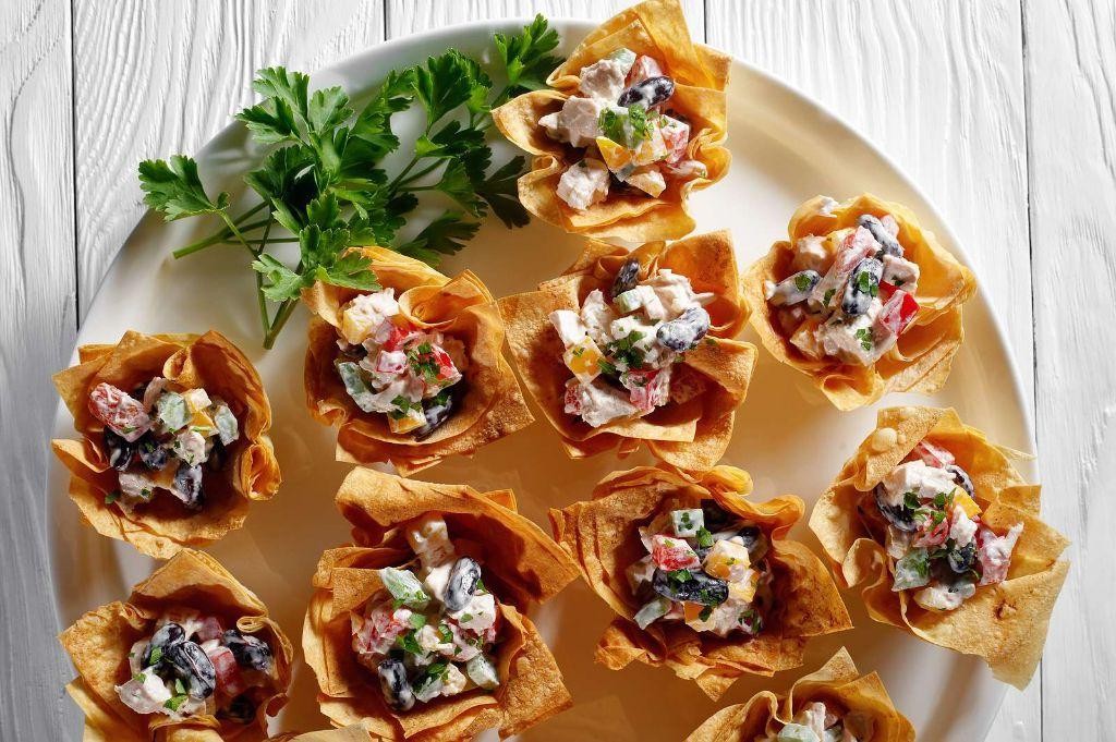 Roasted Red Pepper and Hummus Filo Swirls