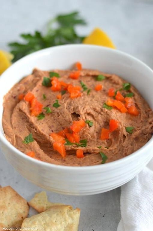 Roasted Red Pepper and Pinto Bean Dip