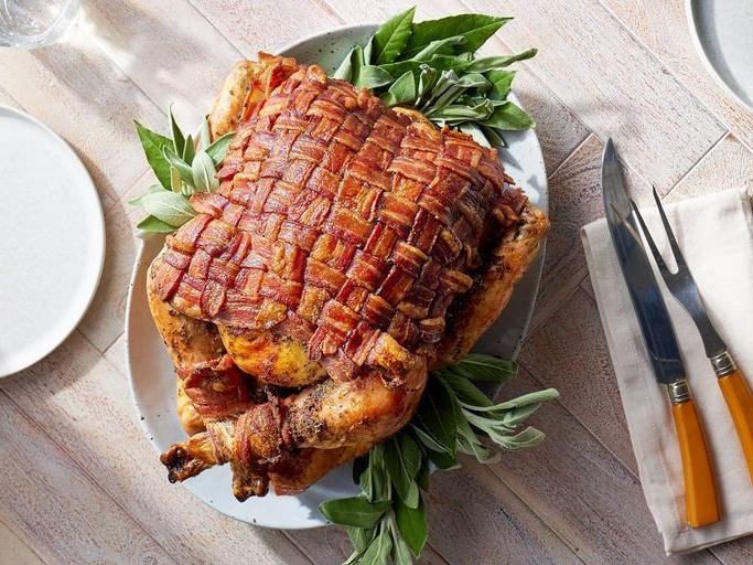 Roasted Turkey in a Bacon Crust