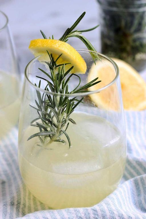 Rosemary Wine Lemonade