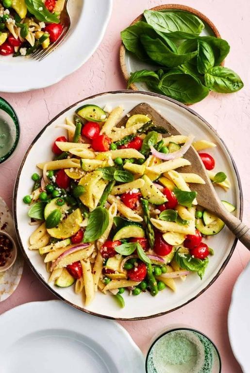 Rotelle Primavera with Seasonal Vegetables