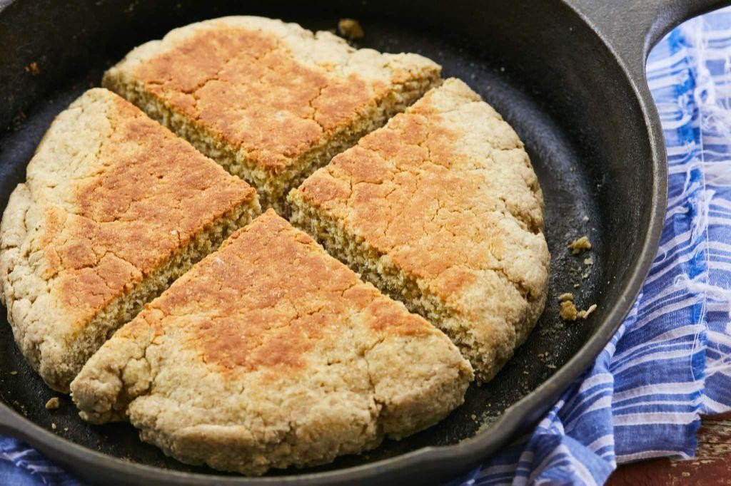 Rustic Oatmeal Bannock