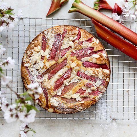 Rustic Rhubarb Almond Pie