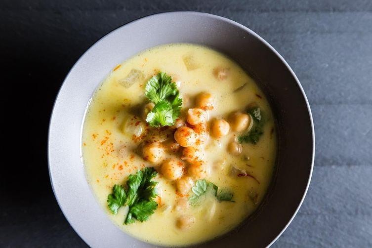 Saffron and Chickpea Bean Soup