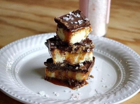 Salted Caramel Chocolate Cheesecake Bars