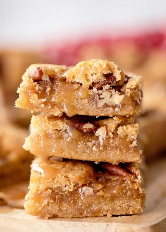 Salted Caramel Pecan Cookie Squares
