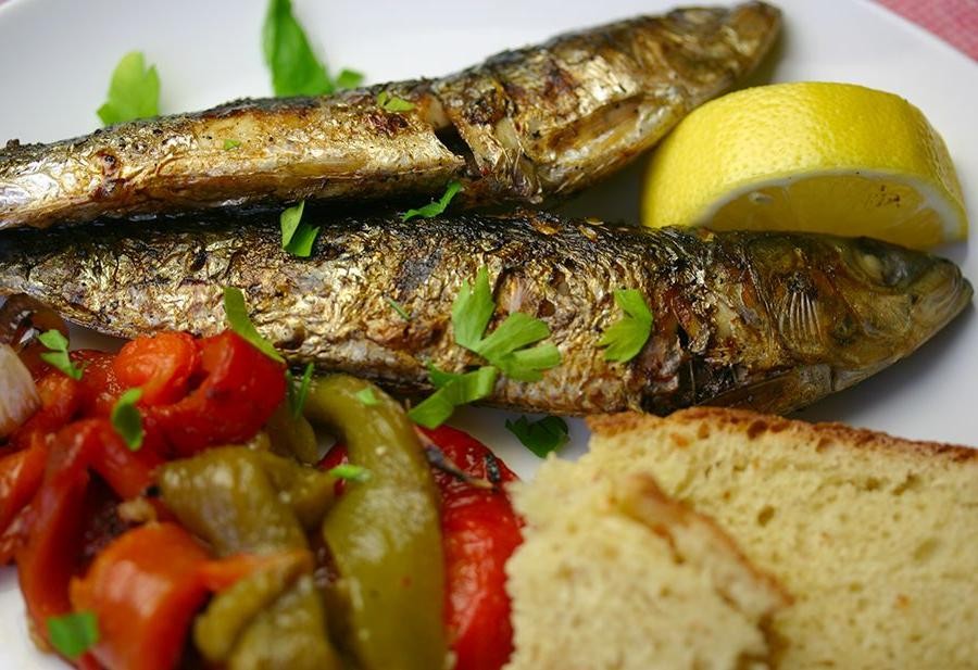 Sardinhas Assadas (Grilled Sardines)