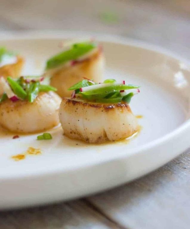 Sauteed Scallops with Orange Ginger Butter