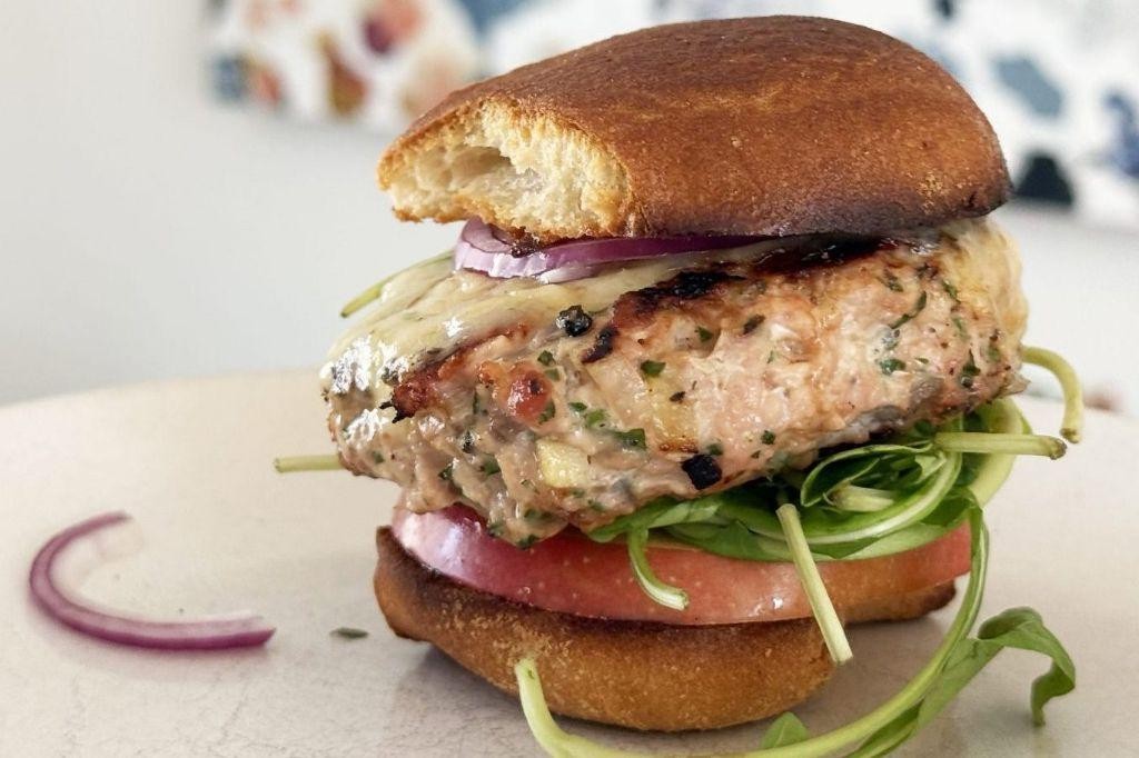 Savory Apple and Turkey Burgers