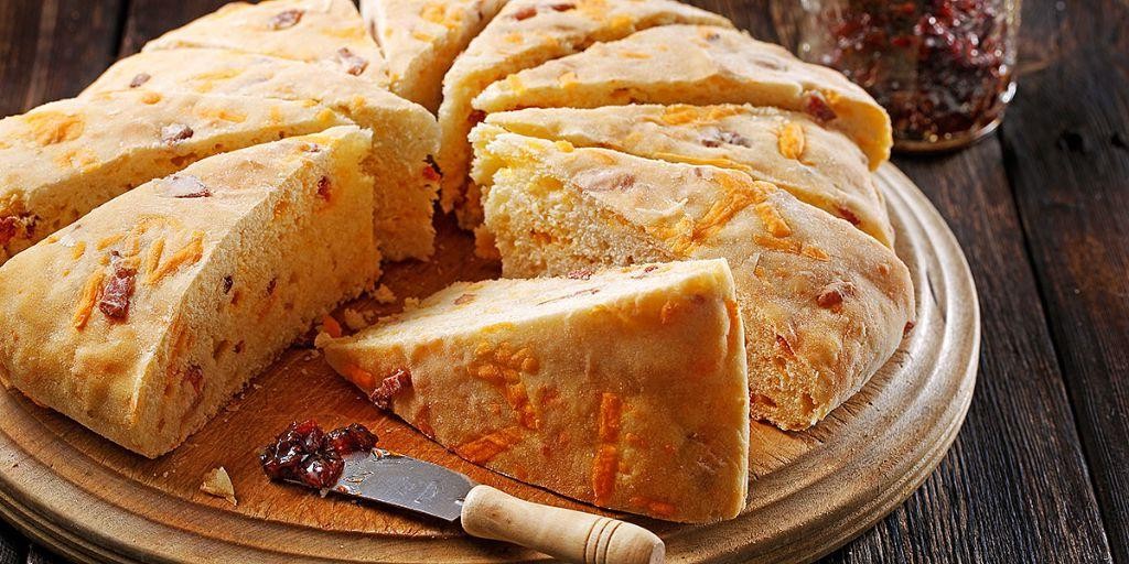Savory Bacon and Cheddar Bannock
