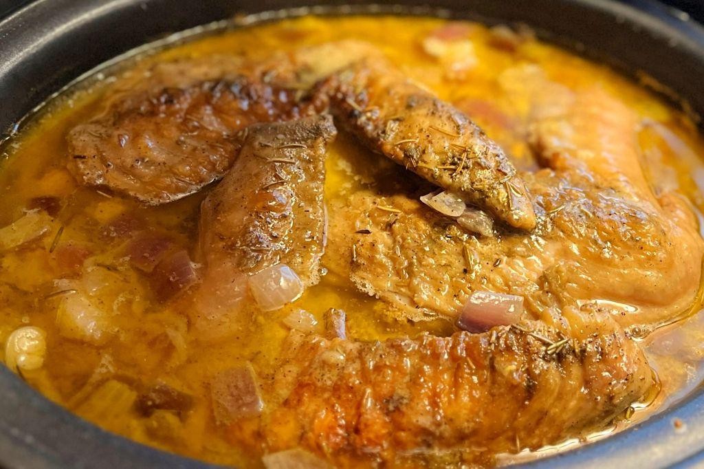 Savory Herb and Onion Crock Pot Turkey Wings