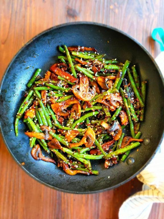 Savory Yellow Bean and Mushroom Stir Fry