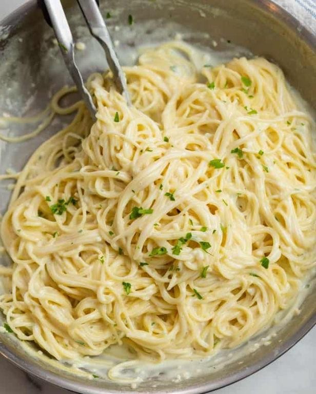 Savoury Garlic Parmesan Pasta