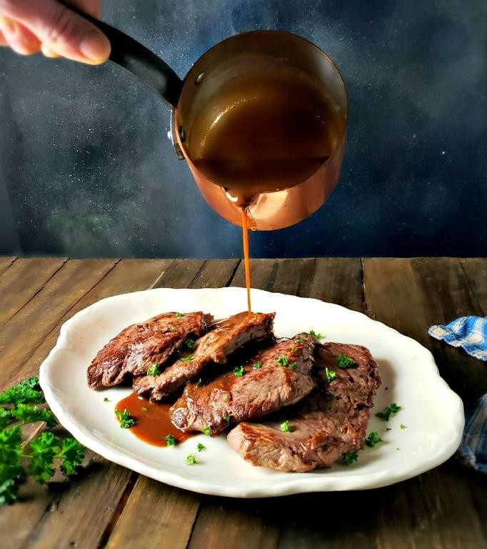 Seared Bottom Round with Red Wine Reduction