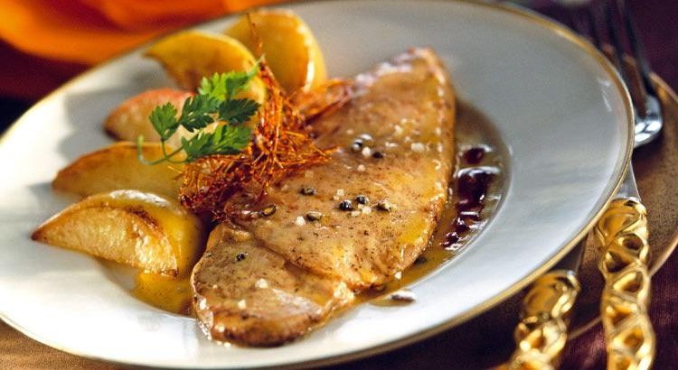 Seared Foie Gras with Balsamic Reduction