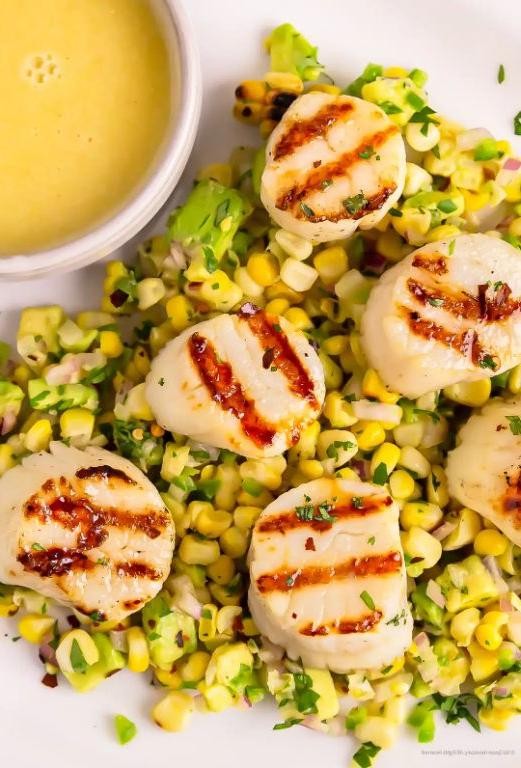 Seared Scallops with Corn and Avocado Salsa