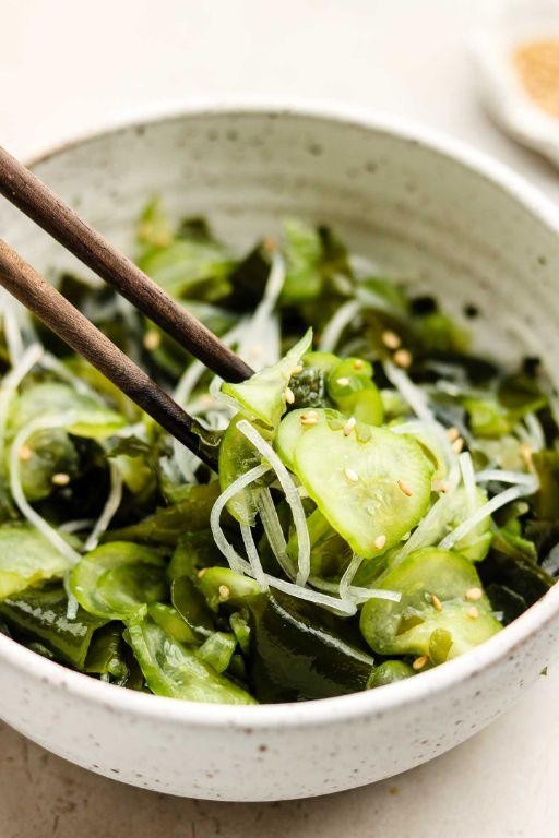 Seaweed and Cucumber Sunomono