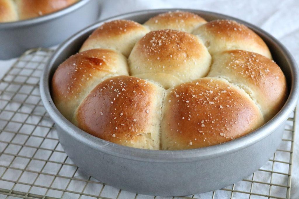 Self-Rising Flour Dinner Rolls