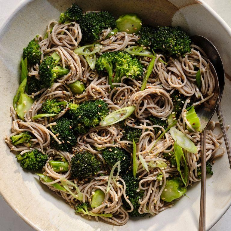 Sesame Soba Noodle Salad with Broccoli