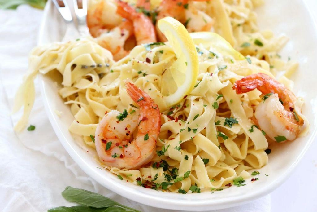 Shrimp Scampi Fettuccine