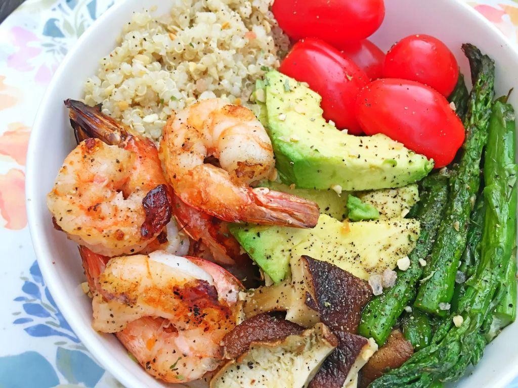 Shrimp and Asparagus Quinoa Pilaf