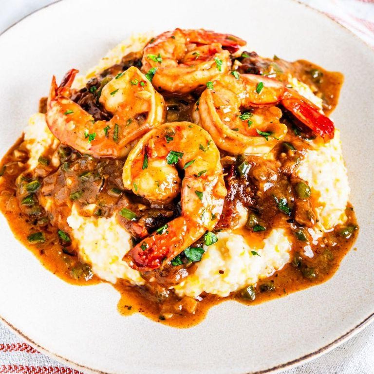 Shrimp and Grits with Cajun Spice