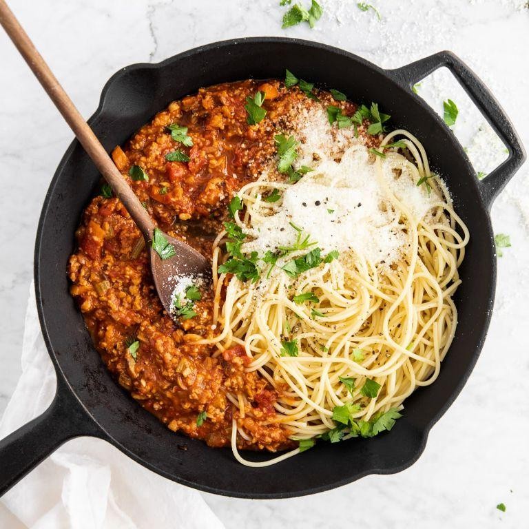 Simple Tempeh Bolognese