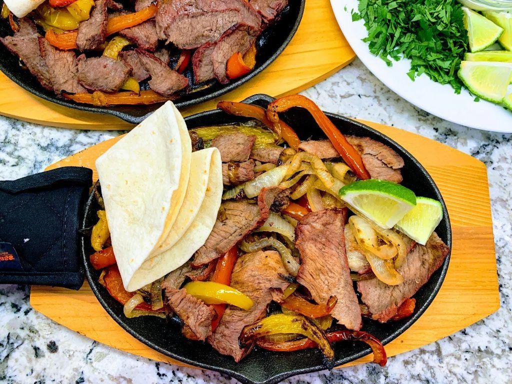 Sizzling Fajitas with Steak