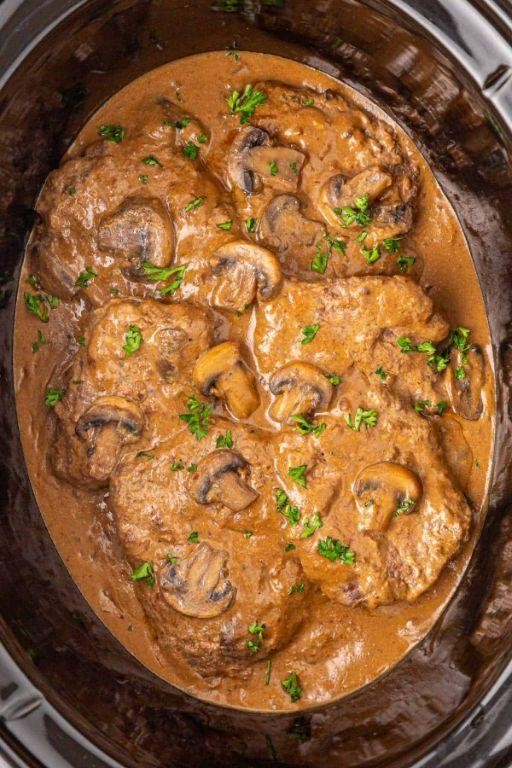 Slow Cooker Beef Cube Steak with Savory Mushroom Gravy
