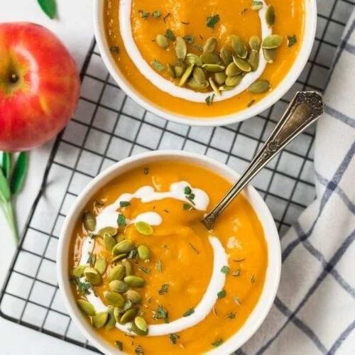 Slow Cooker Butternut Squash and Apple Soup