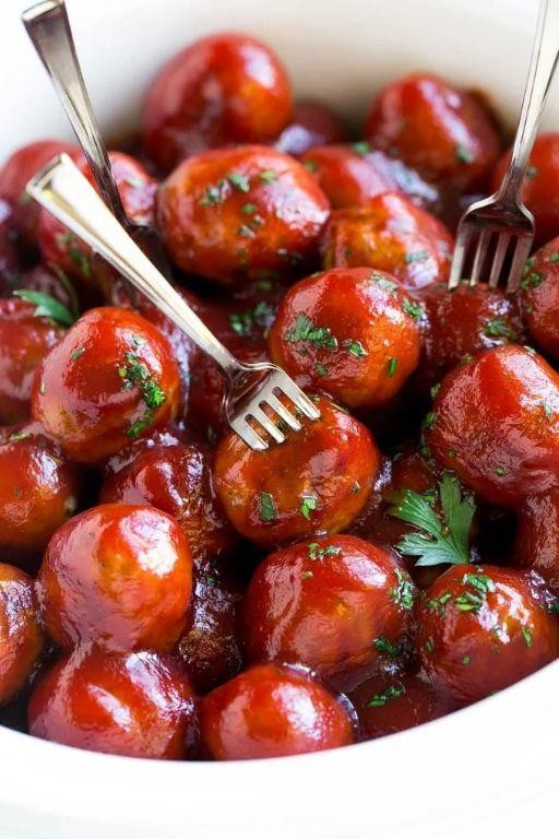 Slow Cooker Cranberry Jelly Meatball Appetizers