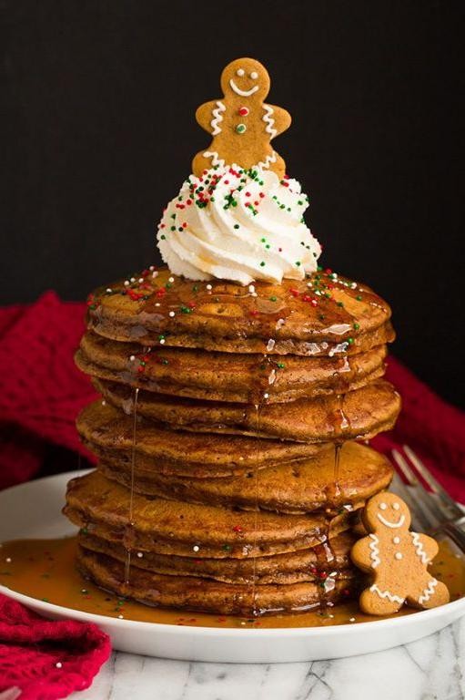 Slow Cooker Gingerbread Pancakes