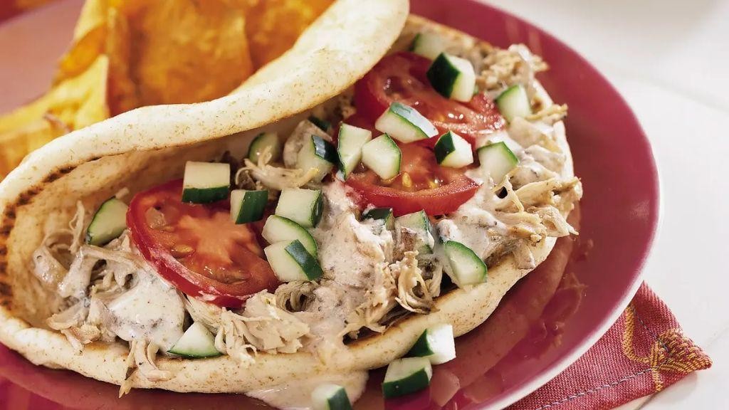Slow Cooker Greek Chicken Pita